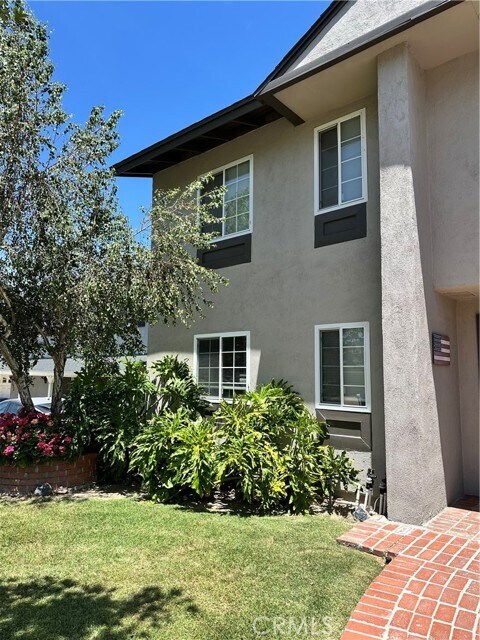 Building Photo - 2543 Fitzgerald Rd