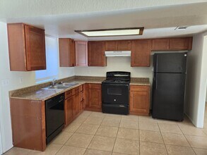 Building Photo - 4645 E Caballero St