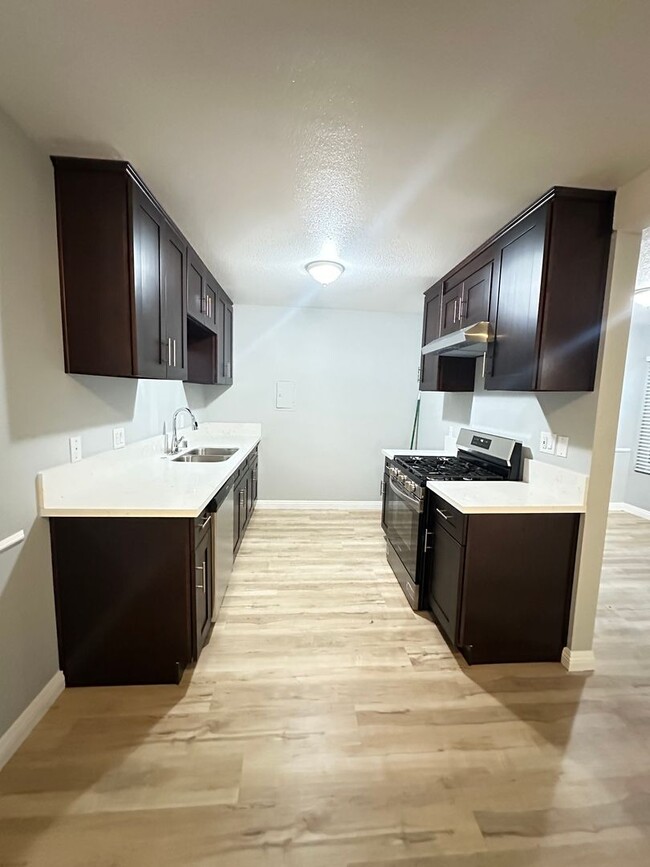 Foto del edificio - Renovated West Lancaster Condo