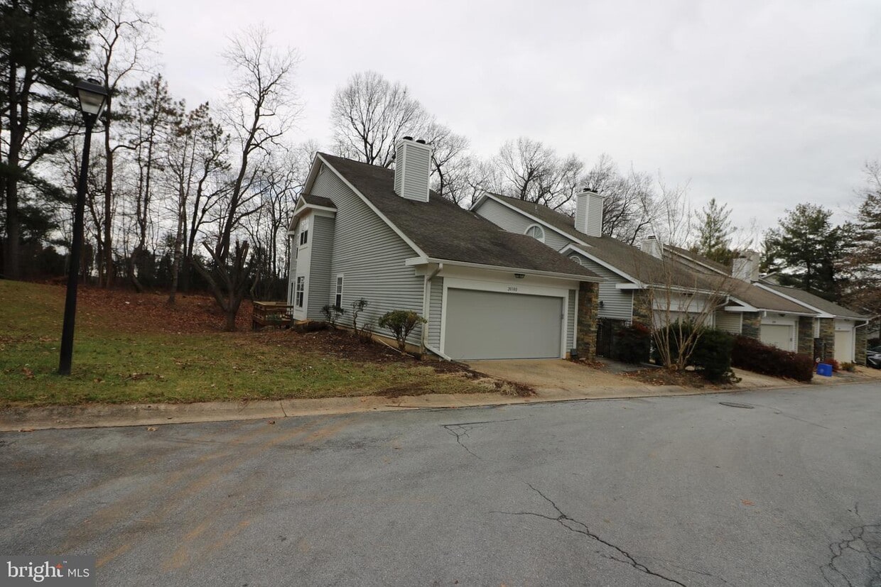 Primary Photo - 20300 Butterwick Way