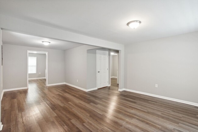 Foto del edificio - 3BR/2BA Downtown House Walking Distance to...