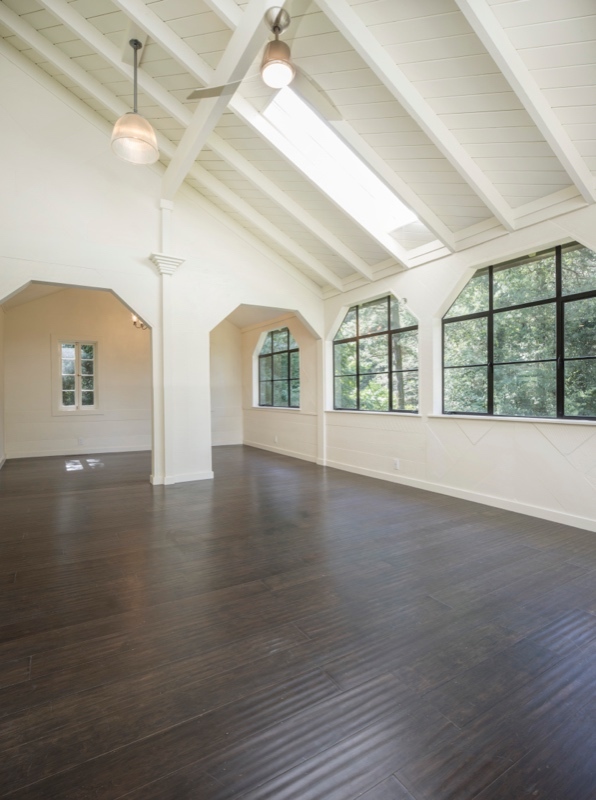 Building Photo - 47 Conifer Way