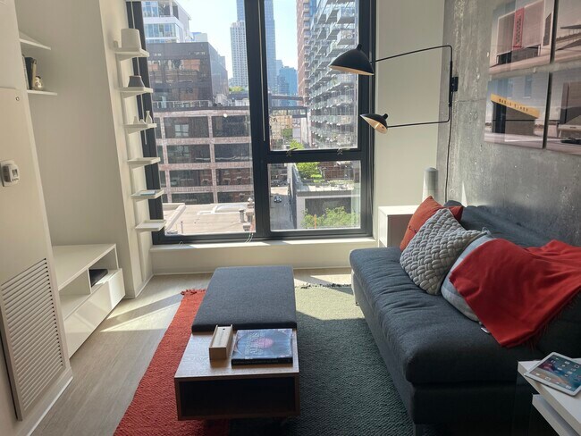 Foto del edificio - 678 N Wells St
