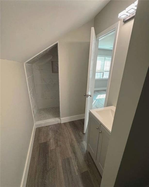 Foto del edificio - 555 Paines Ave NW