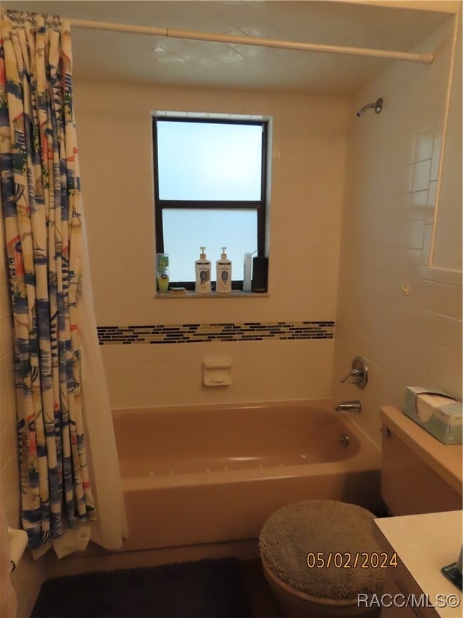 Building Photo - 100 E Knightsbridge Pl