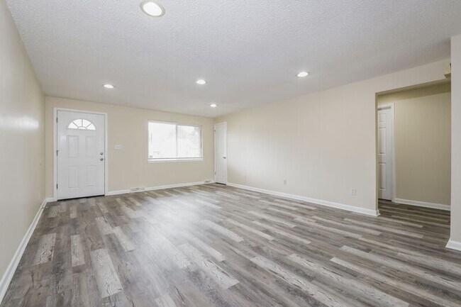 Foto del edificio - 1527 Stuart St