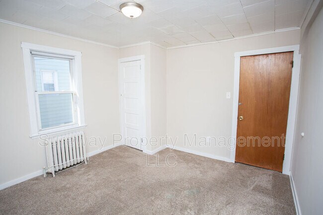 Building Photo - 1321 Lafayette Ave
