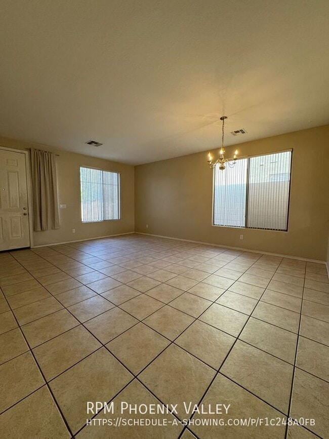 Foto del edificio - 2305 W Carter Rd