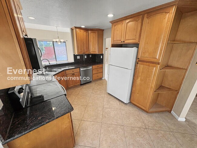 Building Photo - 4764 Woodduck Common