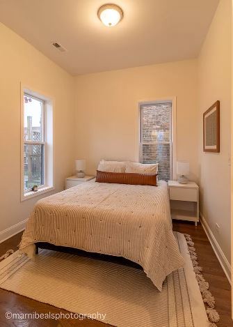 Bedroom 3 -Queen - 6355 S Maryland Ave