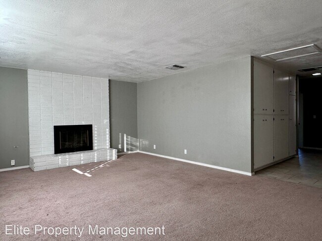 Building Photo - 3 br, 2 bath House - 512 S Alvord St