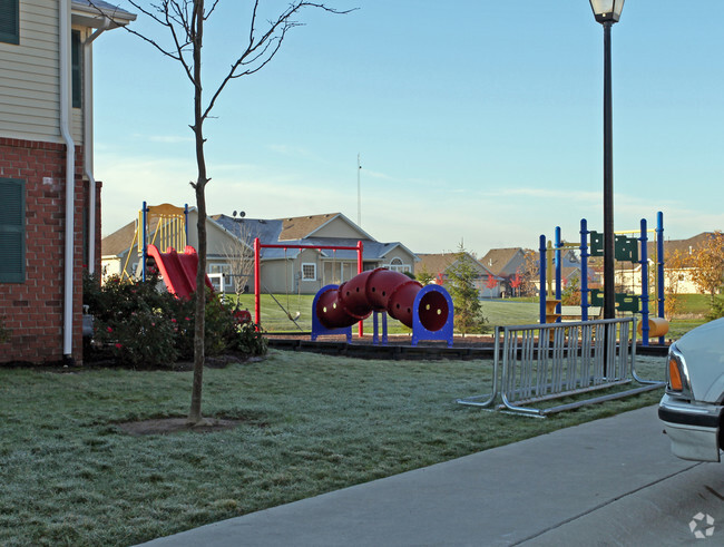 Foto del edificio - Stellhorn Pointe Apartments