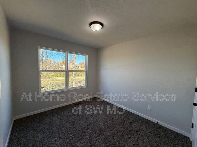 Foto del edificio - 2767 S Meadowlark Ave
