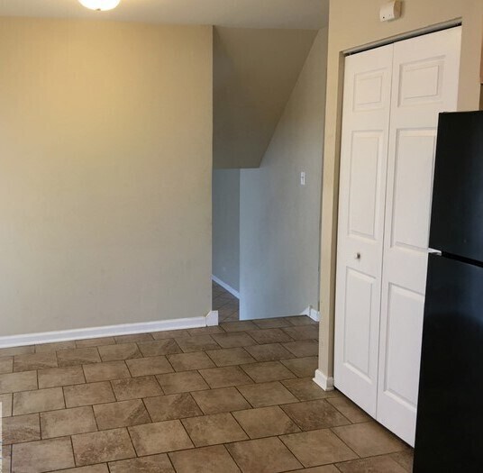 Building Photo - 17225 Coventry Ln
