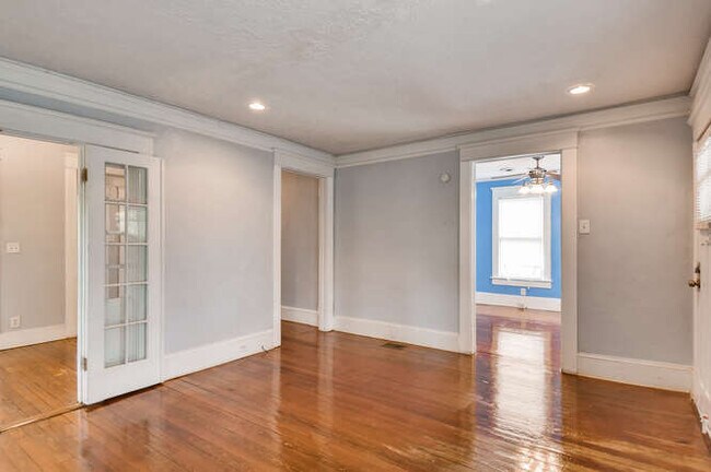 Building Photo - Priced Below Market Rate