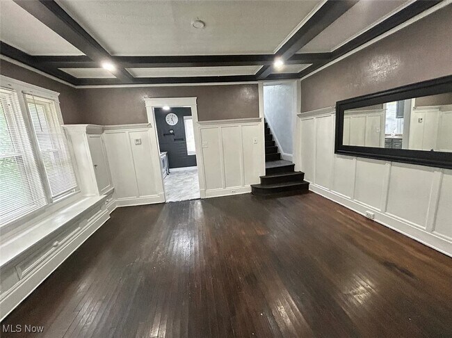 Foto del edificio - 9104 Parkgate Ave