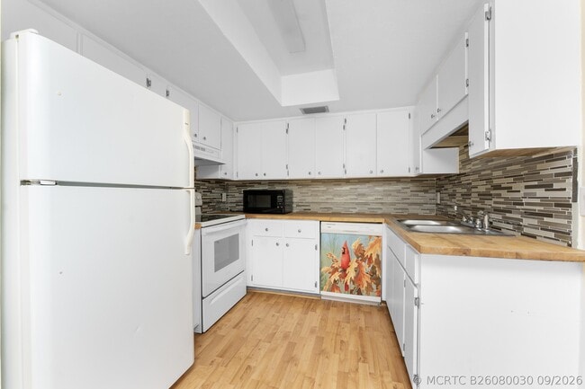 Building Photo - 22481 Westchester Blvd