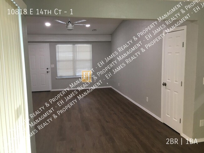 Foto del edificio - 10818 E 14th Ct