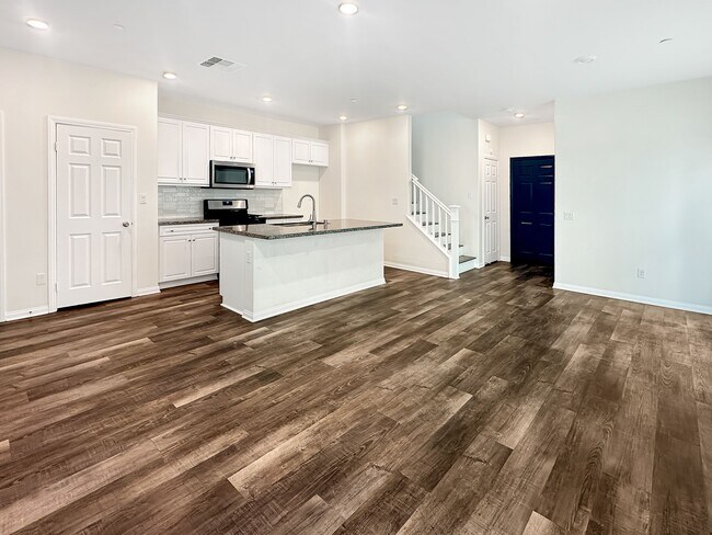 Foto del edificio - 27607 Sawtooth Ln