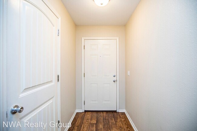 Foto del edificio - 3 br, 2 bath House - 131 Foxglove Street