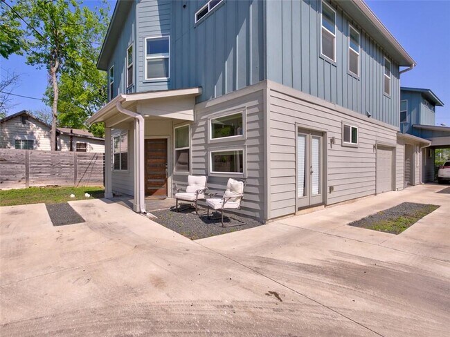 Building Photo - 308 Delmar Ave