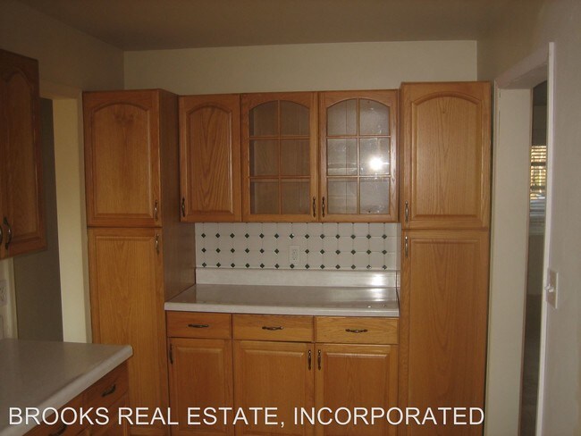 Building Photo - 3 br, 2 bath House - 104 The Colony