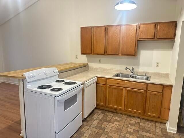 Foto del edificio - 4916 Charwood Trail NW