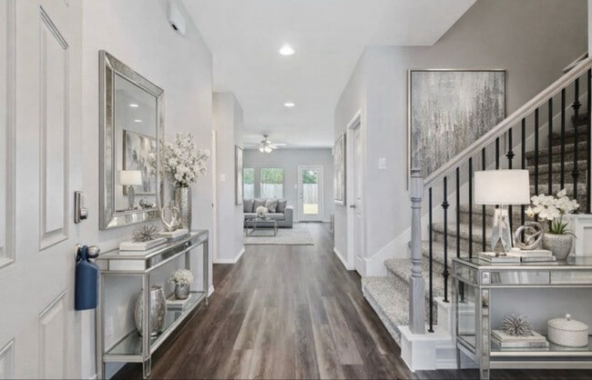 Building Photo - 2274 Strong Horse Dr