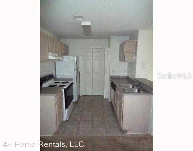 Foto del edificio - 1 br, 1 bath House - 8915 Latrec Ave. Bldg...