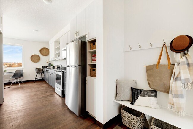 Interior Photo - Rym Apartments