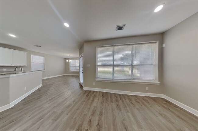 Building Photo - 4718 Wild Bluebonnet Way