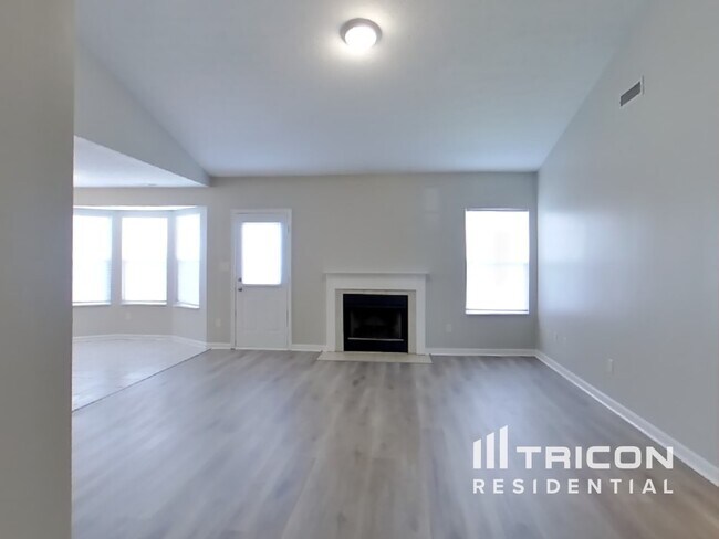 Foto del edificio - 477 Yorktown Ln