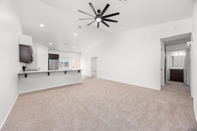 Building Photo - 3861 S Sol Dr
