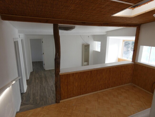 Building Photo - 1304 N Alabama St