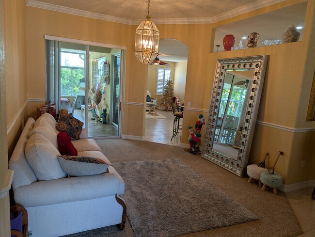 Foto del edificio - 718 Bunker View Dr