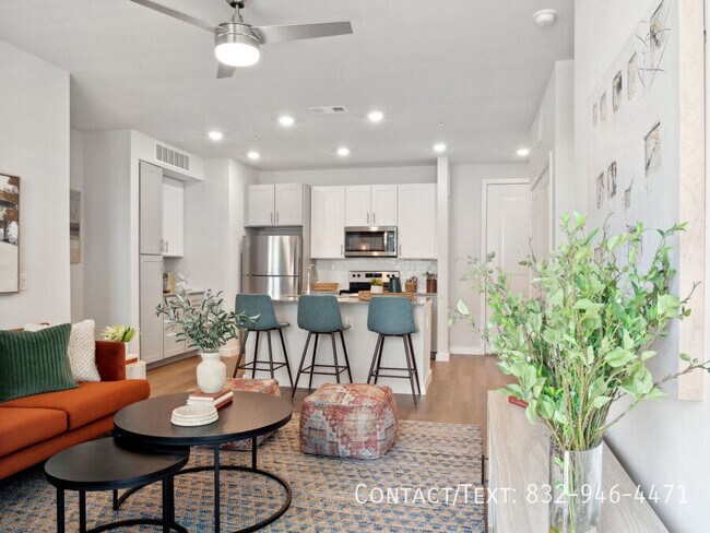 Building Photo - 8 Weeks Free Rent + Up to $1,000 GC!