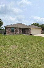 Building Photo - 5870 Sunbird Ln