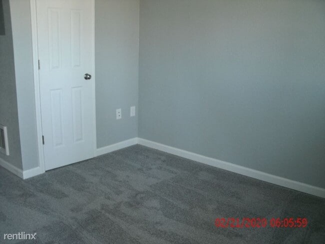 Building Photo - 1 br, 1 bath Apartment - 35 Suyeta Park Drive