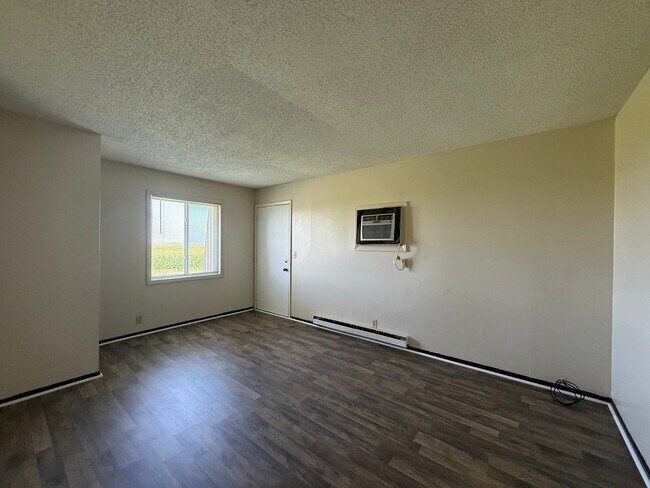 Foto del edificio - 371 Southland Dr