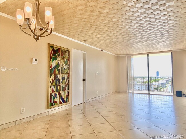Building Photo - 290  174th St 1006 Sunny Isles Beach Fl 33160
