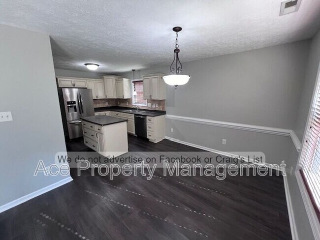 Building Photo - 1233 Screech Owl Dr