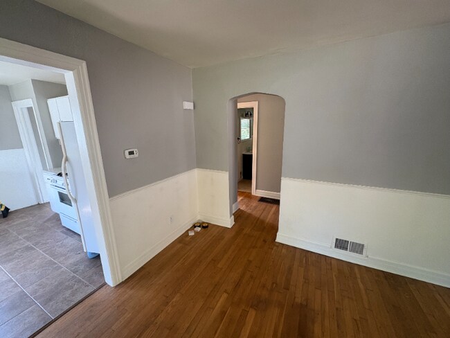 Foto del edificio - 2546 W Walnut St