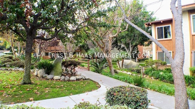 Building Photo - 3707 Country Club Dr