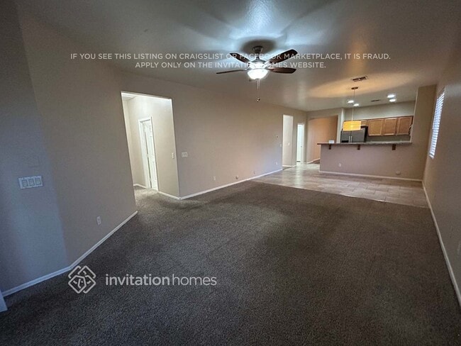 Foto del edificio - 6805 S 70th Dr