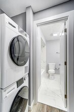 Interior Photo - Cascade Ridge