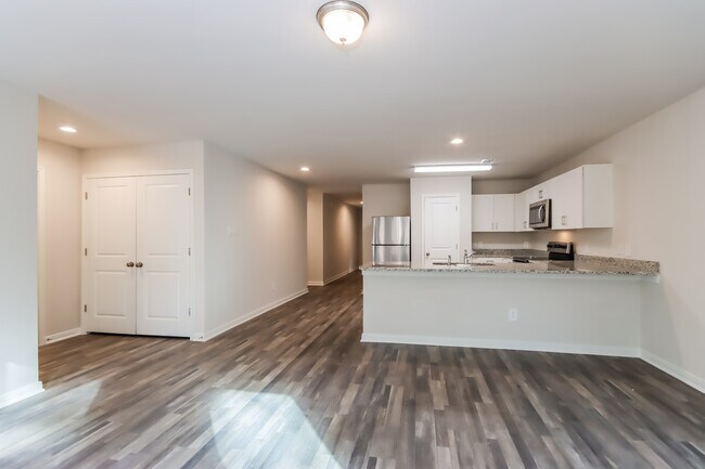 Foto del edificio - 15606 Briar Forest Dr