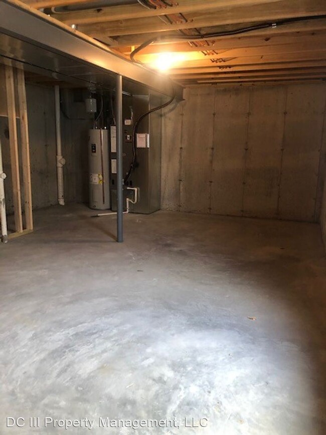 Building Photo - 174 Killdeer Cir