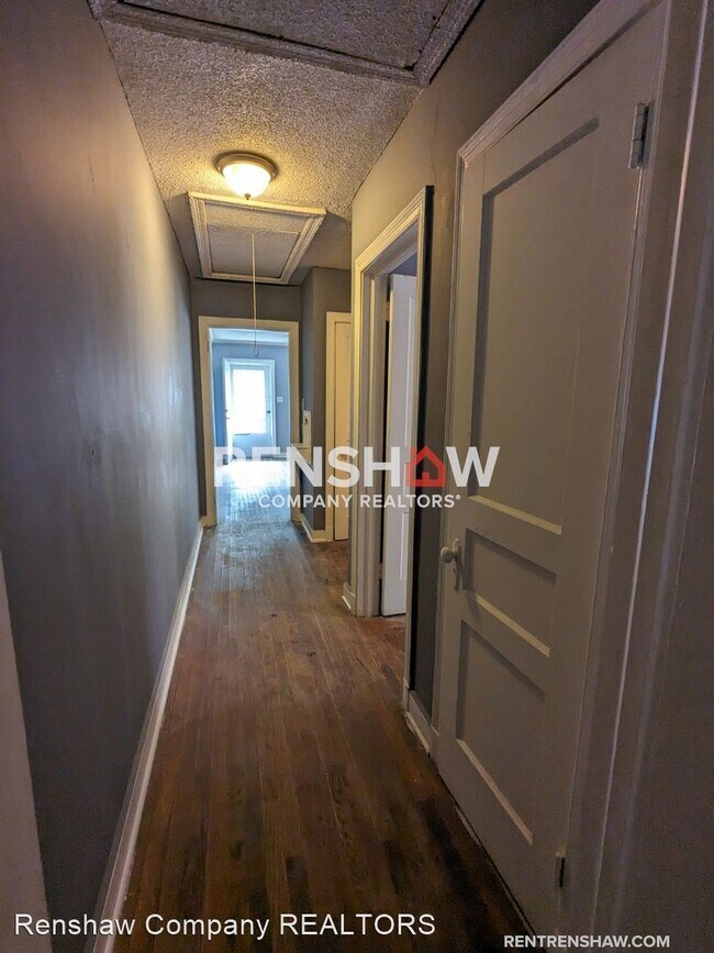 Building Photo - 2 br, 1 bath House - 1098 Gordon St