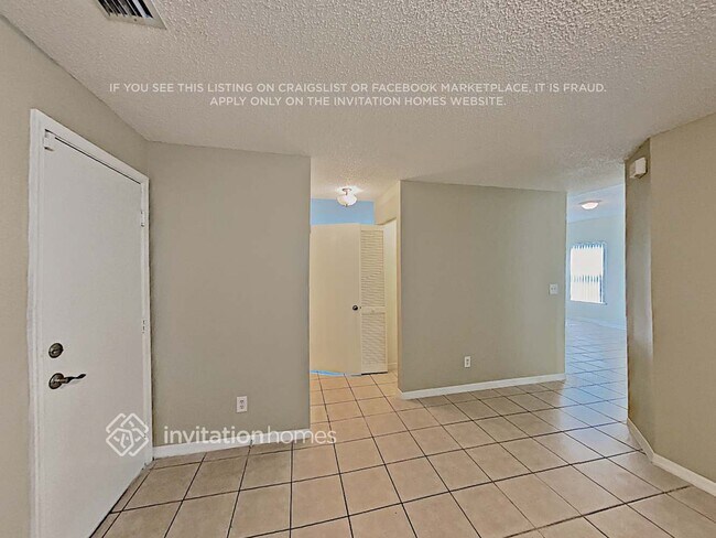 Building Photo - 3457 NW 112th Way