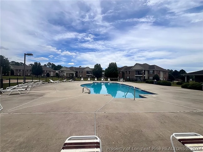 Building Photo - 1841 Balmoral Dr